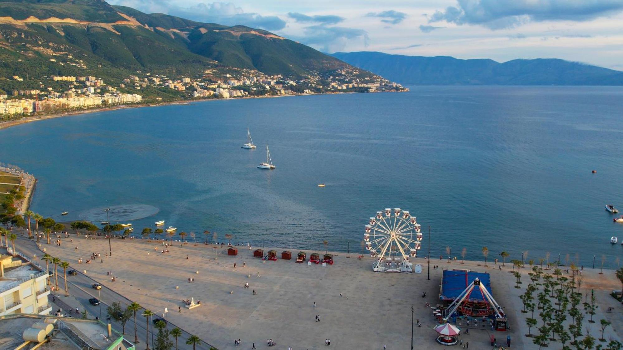 Dot Tradition Vlorë Exteriör bild